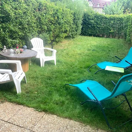 2 Pieces Avec Jardin Fleur Marine Bord De Mer Cabourg Exterior photo
